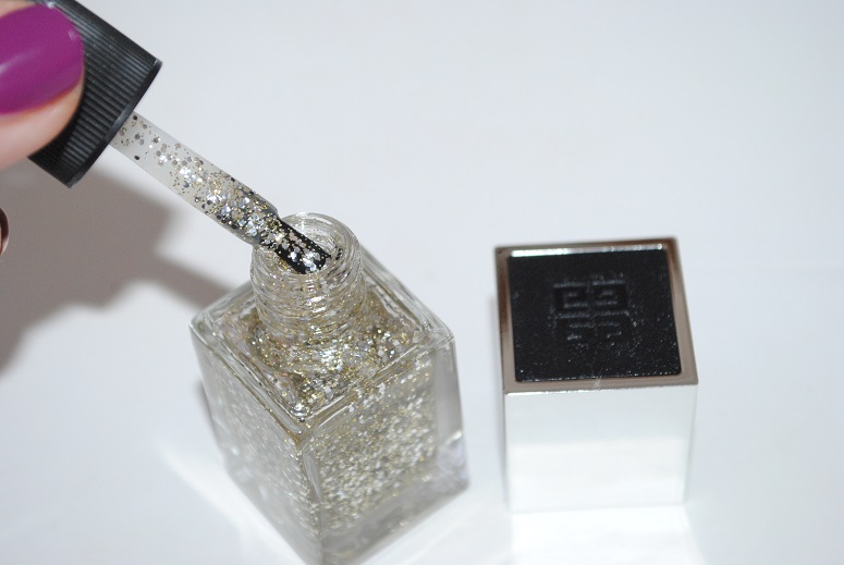 Givenchy Extravagancia Le VernisNo 21 Parure Scintillante review