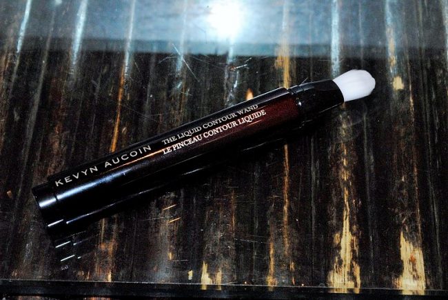 kevyn aucoin liquid contour wand review 650x435 1