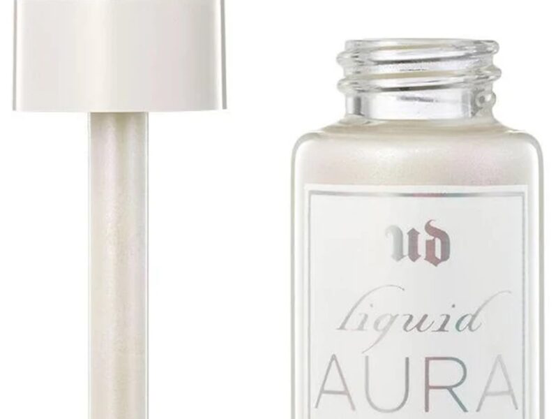 Urban Decay Liquid Aura Illuminating Mix In Medium Review & Swatch