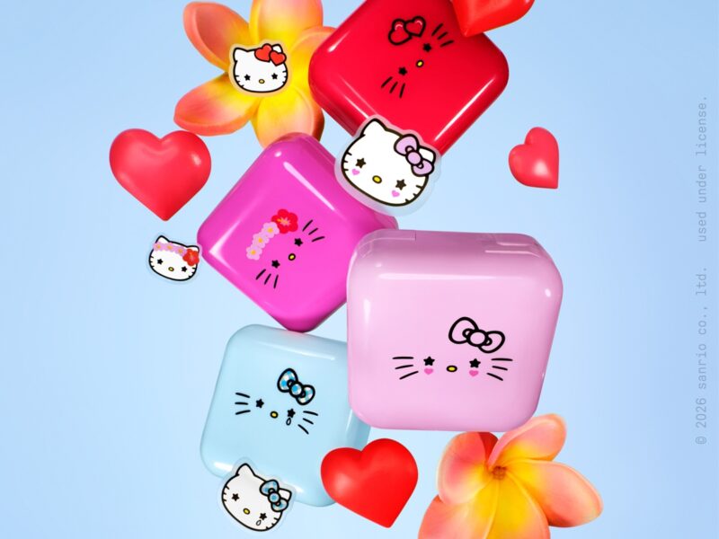 Hello Kitty x Starface Collection Review: The Mystery Compact Is Back