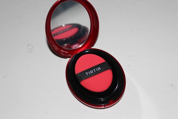 TIRTIR Mask Fit Red Cushion Foundation packaging