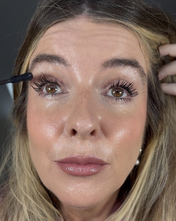 Kosas Soulgazer Mascara Brush - grabs every lash