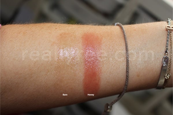 La Mer The Lip Treatment Review: Is It Worth the Splurge? 8 La Mer The Lip Treatment Swatches: Bare & Honey