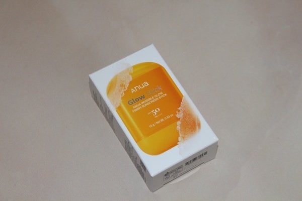 Anua Invisible Glow Finish Sunscreen Stick SPF50 Review: The Glowiest SPF50 Sun Protection Stick? 2 Anua Invisible Glow Finish Sunscreen Stick SPF50 Review: The Glowiest SPF50 Sun Protection Stick?