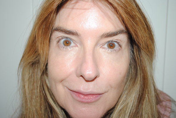 After: Poco Beauty Skintuition Complexion Protect Foundation SPF50 shade Bisque